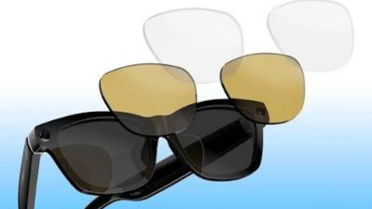 Pebble Seeq Smart AI Glasses को भारत में 12,999 रुपये की शुरुआती कीमत में लॉन्च किया गया है। इस स्मार्ट ग्लास की प्री-बुकिंग शुरू हो गई है। इसे दो स्टाइलिश कलर ऑप्शन- टाइटन ब्लैक और स्टील्थ ब्लैक में पेश किया गया है। कंपनी ने इस एआई स्मार्ट ग्लास की स्पेशल लॉन्च प्राइस 9,999 रुपये रखी है यानी इसकी खरीद पर 3,000 रुपये का डिस्काउंट ऑफर किया जा रहा है।