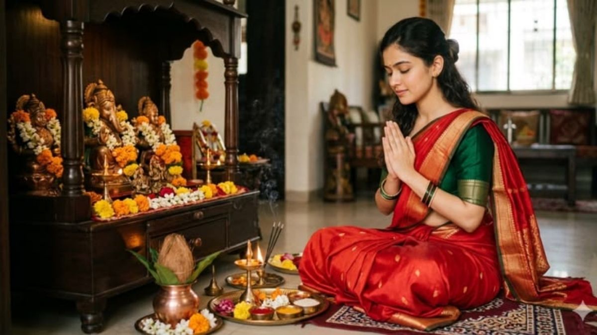 पूजा करते समय बार-बार उबासी आना किस बात का संकेत? जानिए धार्मिक मान्यताएं और आसान उपाय
