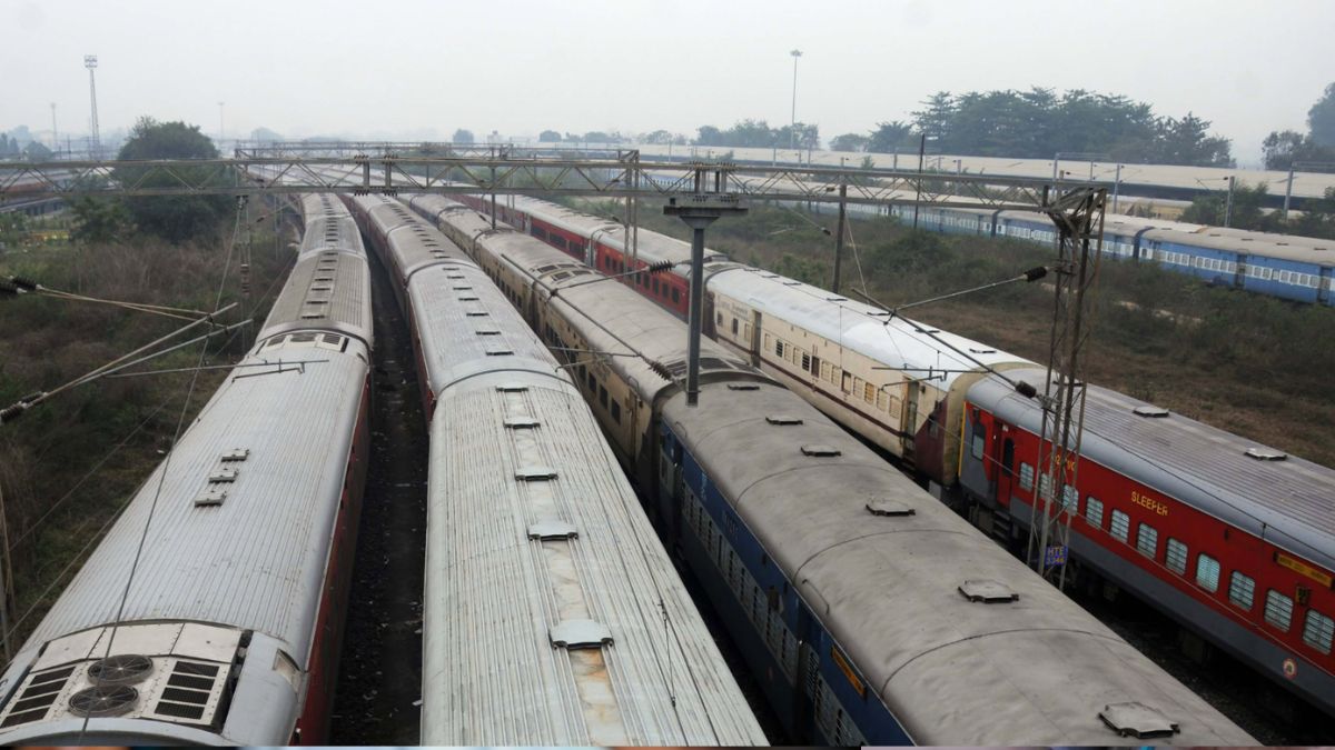 रेलवे में निकली बंपर भर्ती, कब से शुरू होगा आवेदन? जानें डिटेल्स