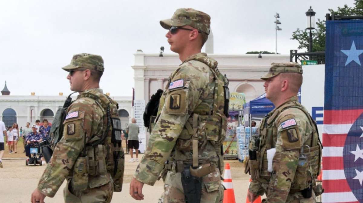 100 US soldiers injured in last two weeks in war with Iran, on ships in Hormuz