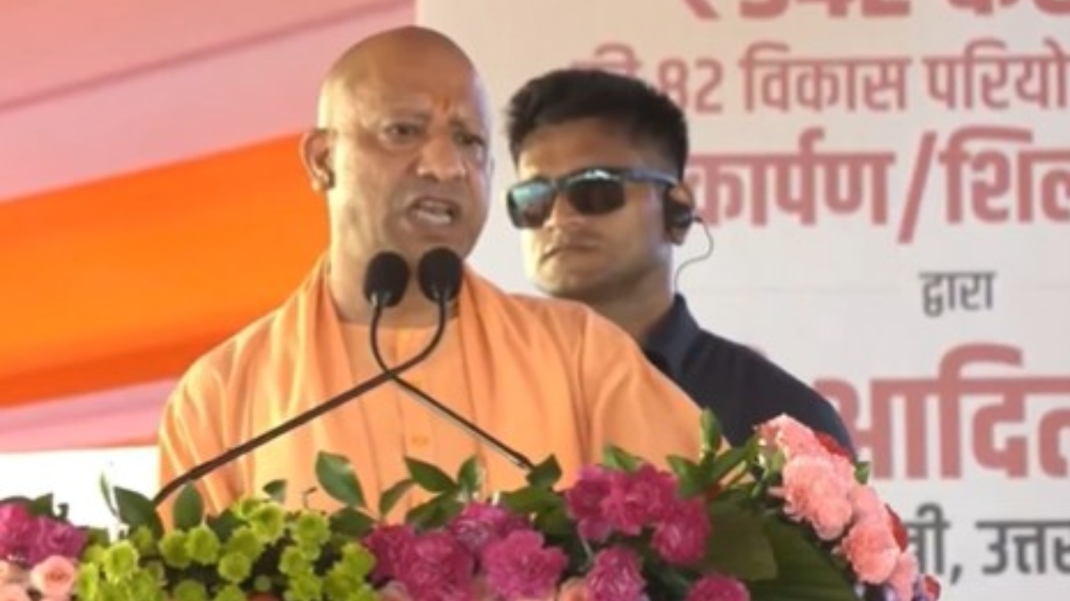 लोधेश्वर महादेव मंदिर में बनेगा काशी जैसा कॉरिडोर, CM योगी का ऐलान