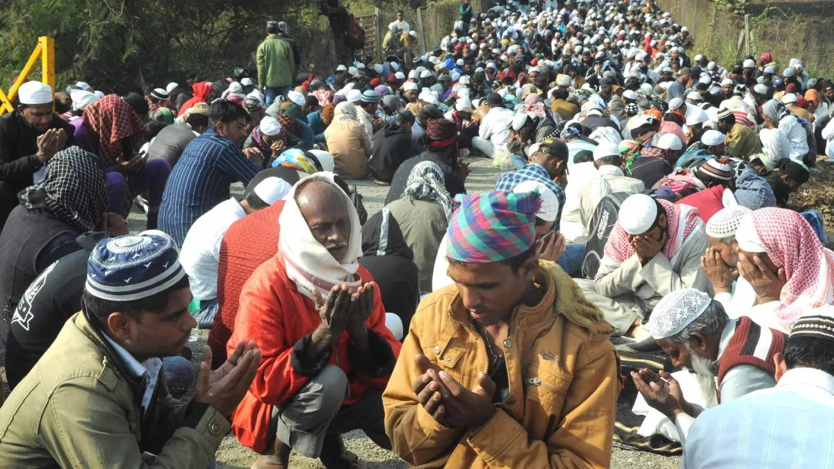 नया वक्फ कानून लागू होने के बाद एमपी में देश की सबसे बड़ी कार्रवाई, अवैध कब्जा करने वालों को ₹28.9 करोड़ का नोटिस bhopal Ijtima- India TV Hindi