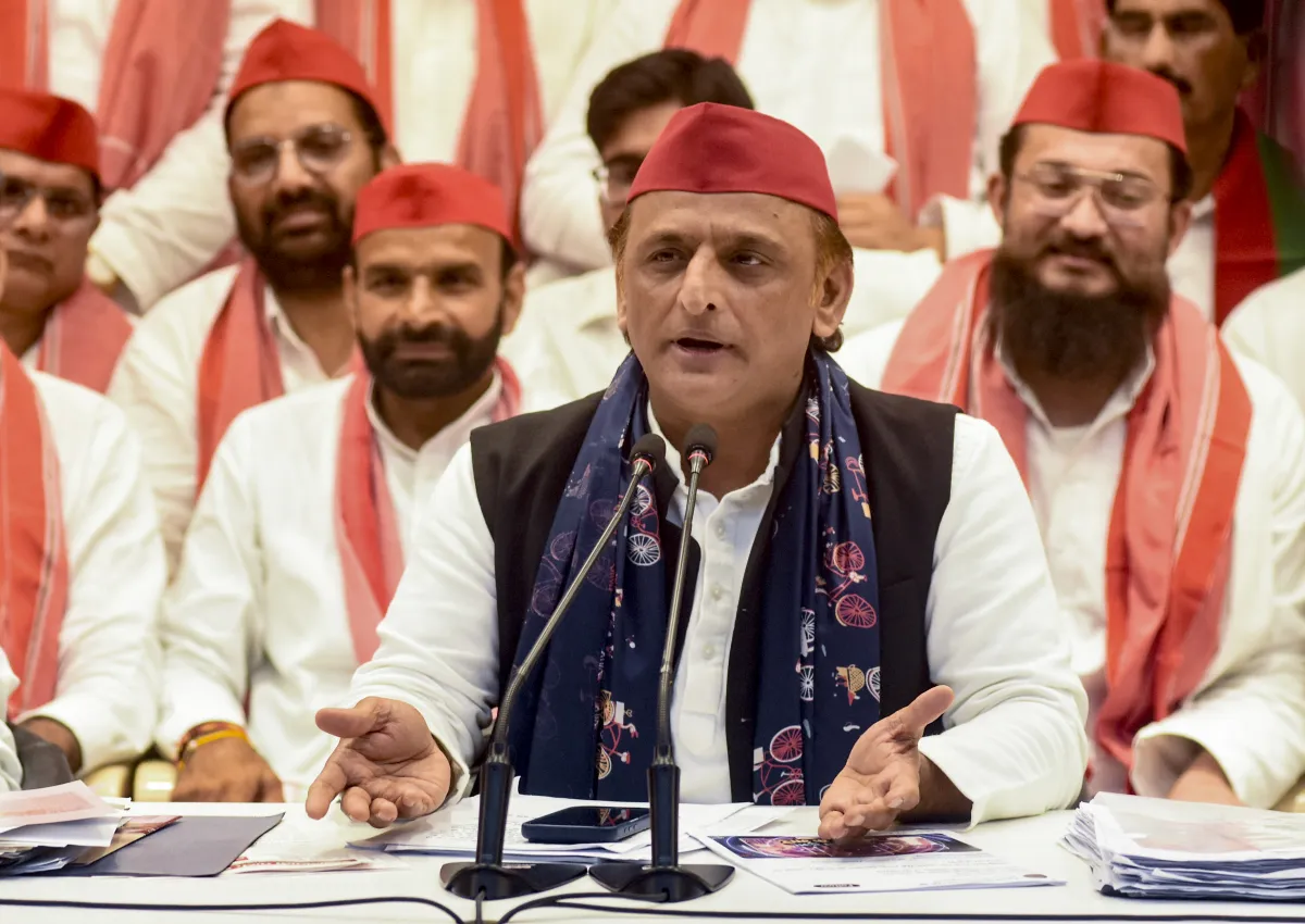 PDA में 'P' अब पिछड़ा नहीं, 'पंडित'! 2027 से पहले अखिलेश रणनीति बदलने को क्यों हुए मजबूर, समझिए Akhilesh yadav- India TV Hindi