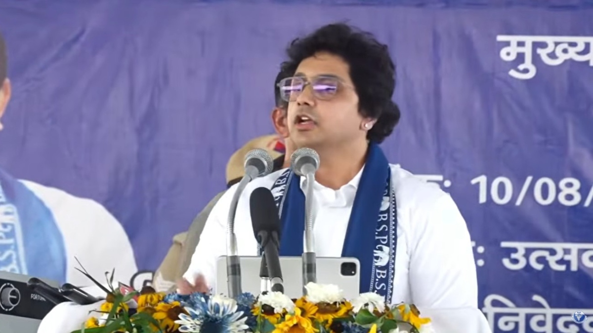 आकाश आनंद ने अखिलेश यादव और राहुल गांधी को कहा ‘अंकल’, बोले- भाई कैसे कहूं?