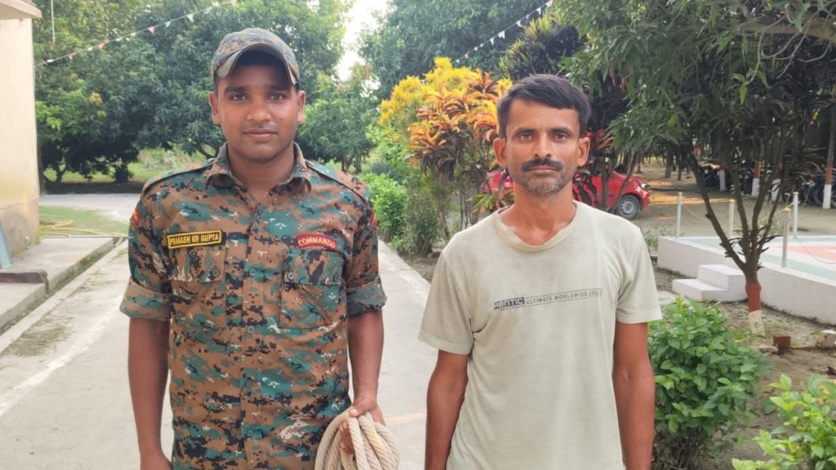 बगहा में पूर्व प्रमुख छोटेलाल यादव हत्याकांड का खुलासा, पत्नी को आपत्तिजनक हालत में देख पति ने कर दी हत्या