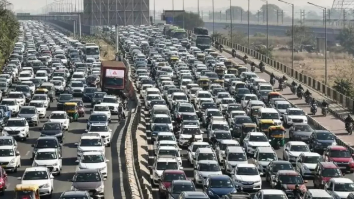 बेंगलुरु में घर से निकलने से पहले देख लें Traffic Advisory, आज इन इलाकों मे बंद रहेंगे रास्ते
