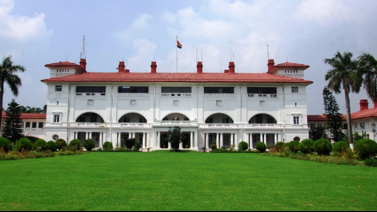 बिहार में राज्यपाल सचिवालय के 4 कर्मचारियों की सेवा तत्काल प्रभाव से समाप्त, क्या कारण था?