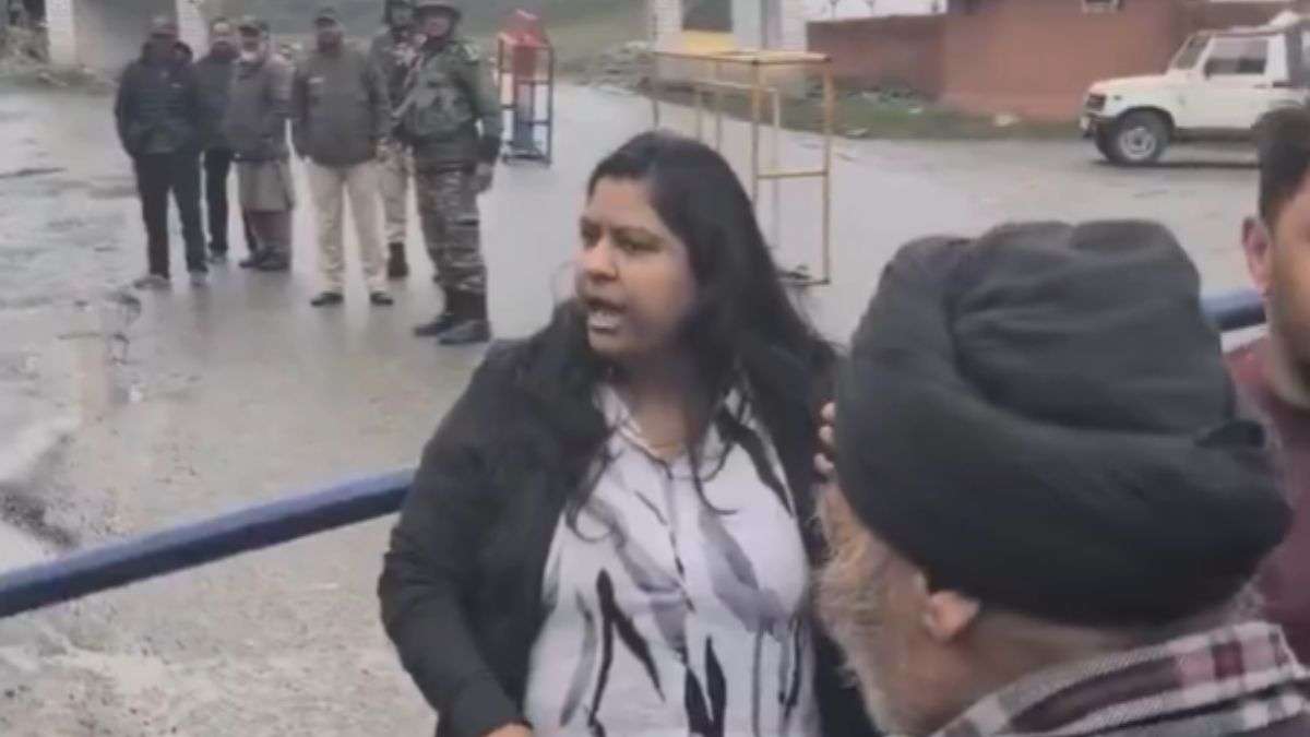 ‘देश के जवान भाई, मुझे माफ कर दो’, ‘We are Gen Z’ कहने वाली पर्यटक ने सेना से मांगी माफी