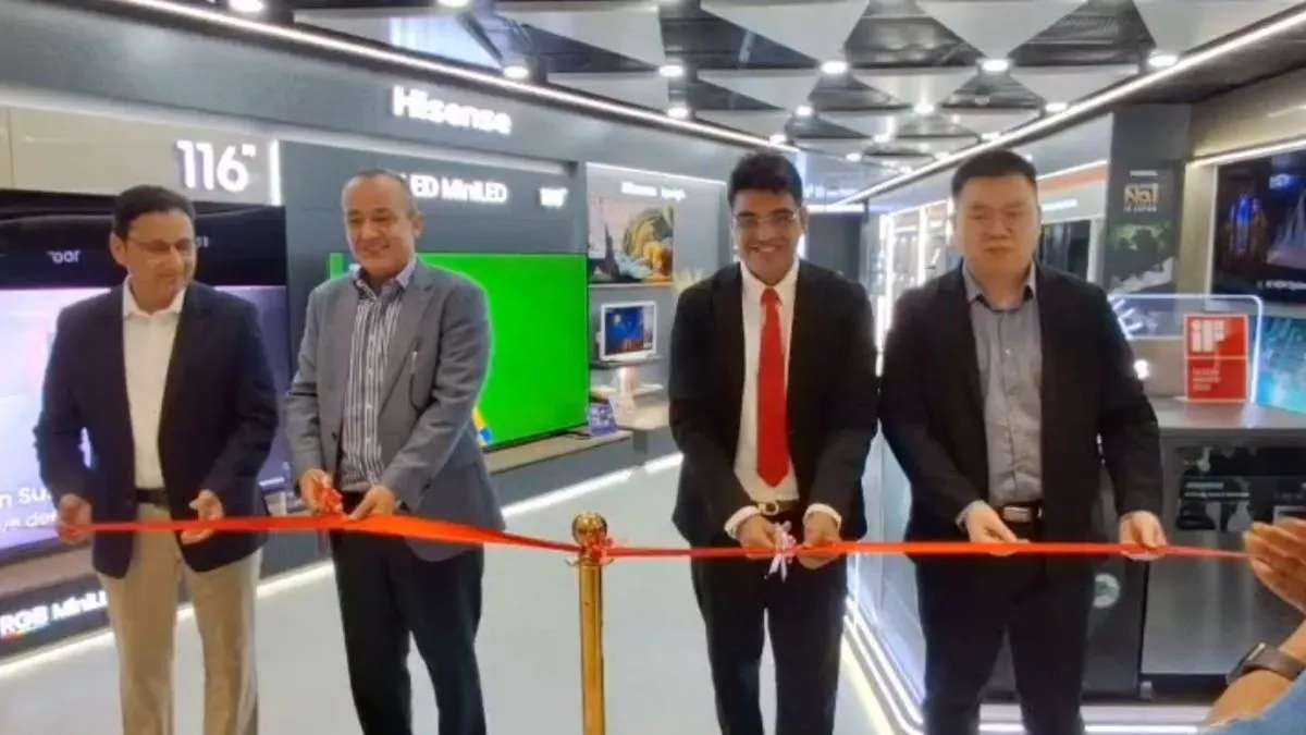 गुरुग्राम में Hisense का पहला एक्सपीरियंस सेंटर लॉन्च, 116 इंच के RGB TV ने खींचा ध्यान Hisense Experience Center, Hisense 116 Inch RGB TV- India TV Hindi