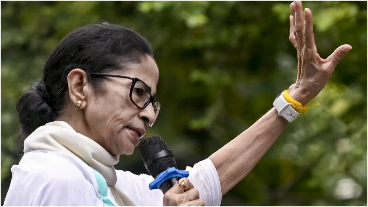 'जुल्म करने वालों के आगे नहीं झुकूंगी...', बंगाल सरकार पर भड़कीं ममता बनर्जी, लगाए गंभीर आरोप west Bengal former cm Mamata Banerjee - India TV Hindi