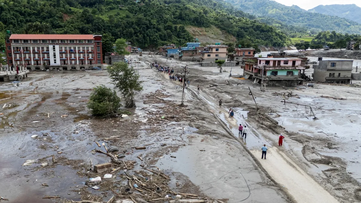 नेपाल में अगले 3 दिनों में फिर आ सकती है तबाही? चीन ने दी चेतावनी, मृतकों की संख्या 469 पहुंची नेपाल में बाढ़ से मची तबाही- India TV Hindi