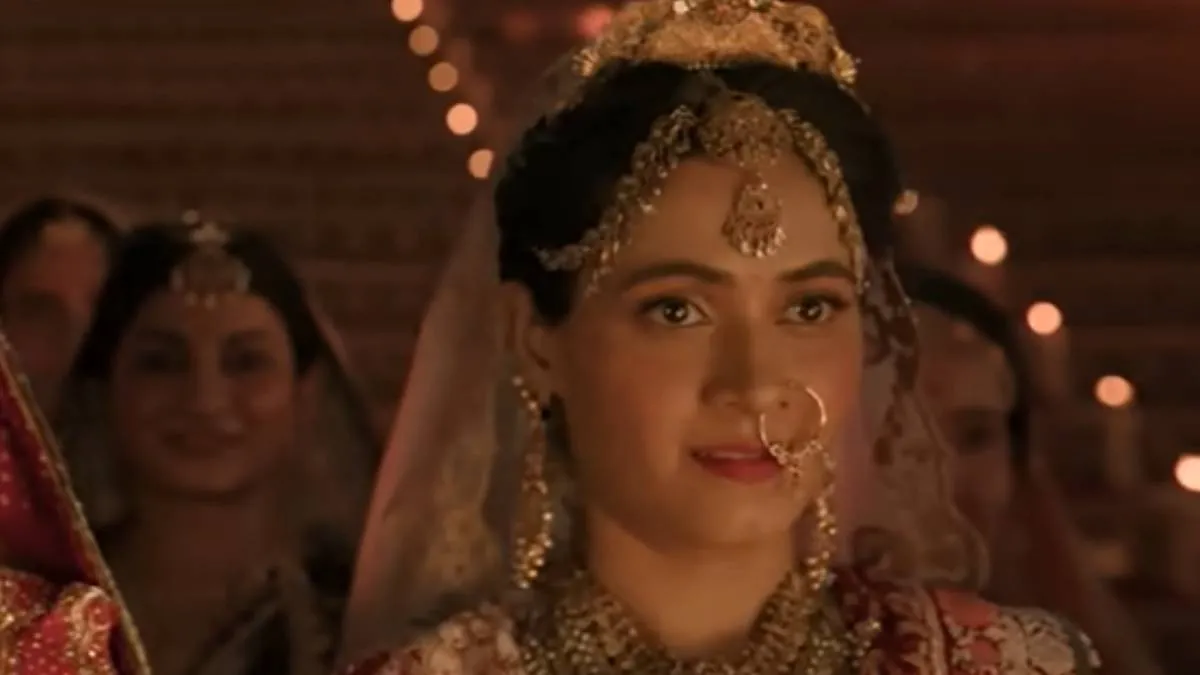 सोनिया बलानी टीवी इंडस्ट्री का जाना-माना नाम रही हैं. उन्होंने अपने करियर की शुरुआत छोटे पर्दे से ही की थी और फिर उन्होंने बड़े पर्दे का रुख कर लिया। उन्होंने अपने करियर में 'बड़े अच्छे लगते हैं', 'दिल दिया गल्लां' और 'तू मेरा हीरो' जैसे टीवी शोज में काम किया और फिर टीवी पर पहचान बनाने के बाद फिल्मों का रुख कर लिया।