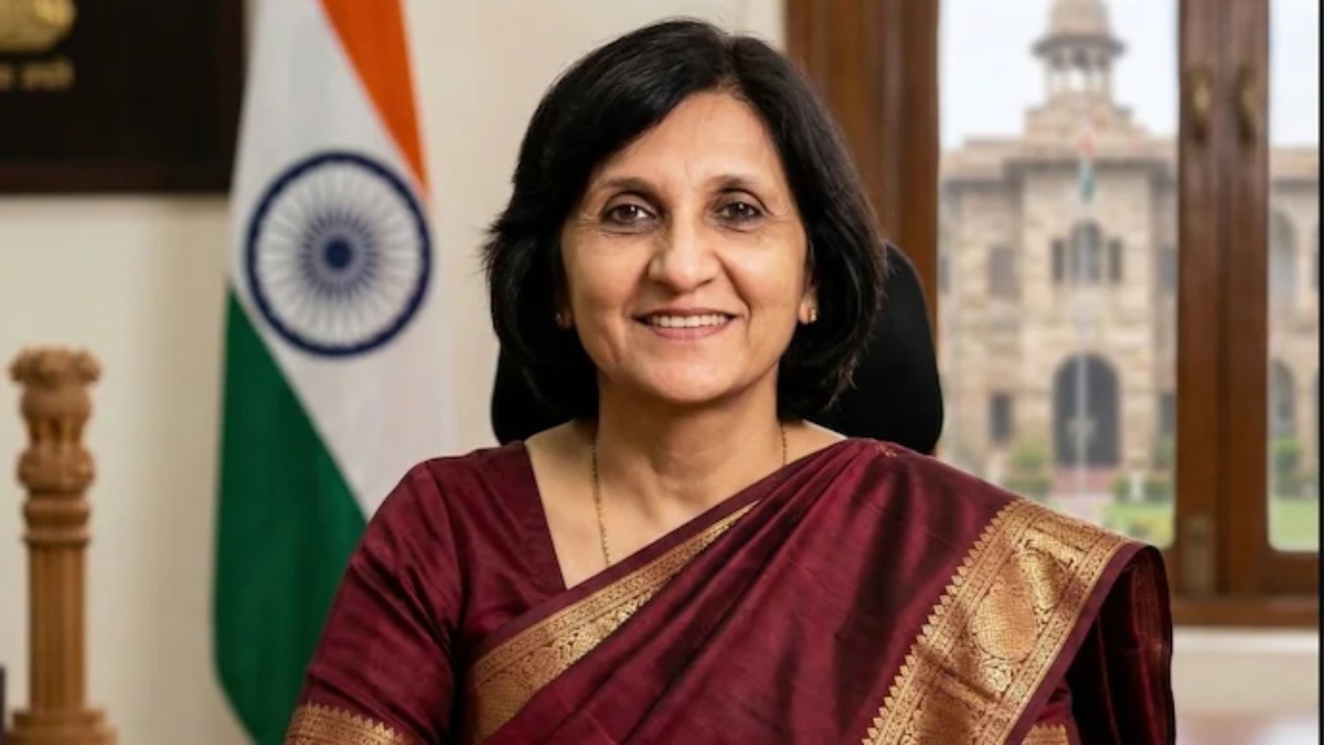 सीनियर ब्यूरोक्रेट दीप्ति गौड़ मुखर्जी को मिली बड़ी जिम्मेदारी, NEET विवाद के बाद बनाई गईं नई उच्च शिक्षा सचिव
