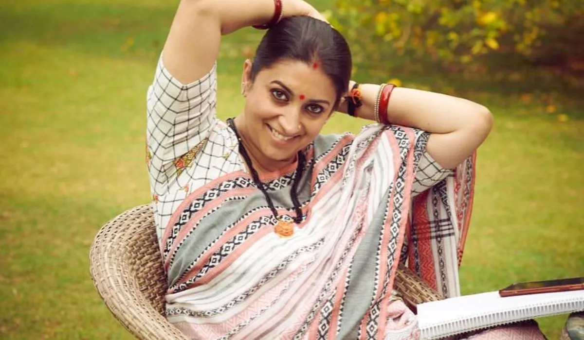 वह विरानी परिवार से कहती है कि उन्हें उसके लिए खास तौर पर ऐसा खाना तैयार रखना चाहिए था, क्योंकि उन्हें पता था कि वह सगाई की रस्म में आ रही है। तुलसी स्थिति को संभालते हुए कहती है कि अगर यह कोई होटल होता तो उन्हें नॉन-वेज खाना ऑर्डर करने में कोई दिक्कत नहीं होती। फिर भी वह दीदी भाई को याद दिलाती है कि शांति निकेतन के कुछ नियम हैं, जिनमें से एक नियम के तहत परिसर में नॉन-वेज खाना या उसे पकाना मना है।