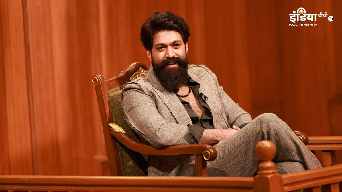 'बच्चे सीखेंगे कि क्या नहीं करना है', 'आप की अदालत' में यश की दो टूक, बताया 'टॉक्सिक' का असली मकसद