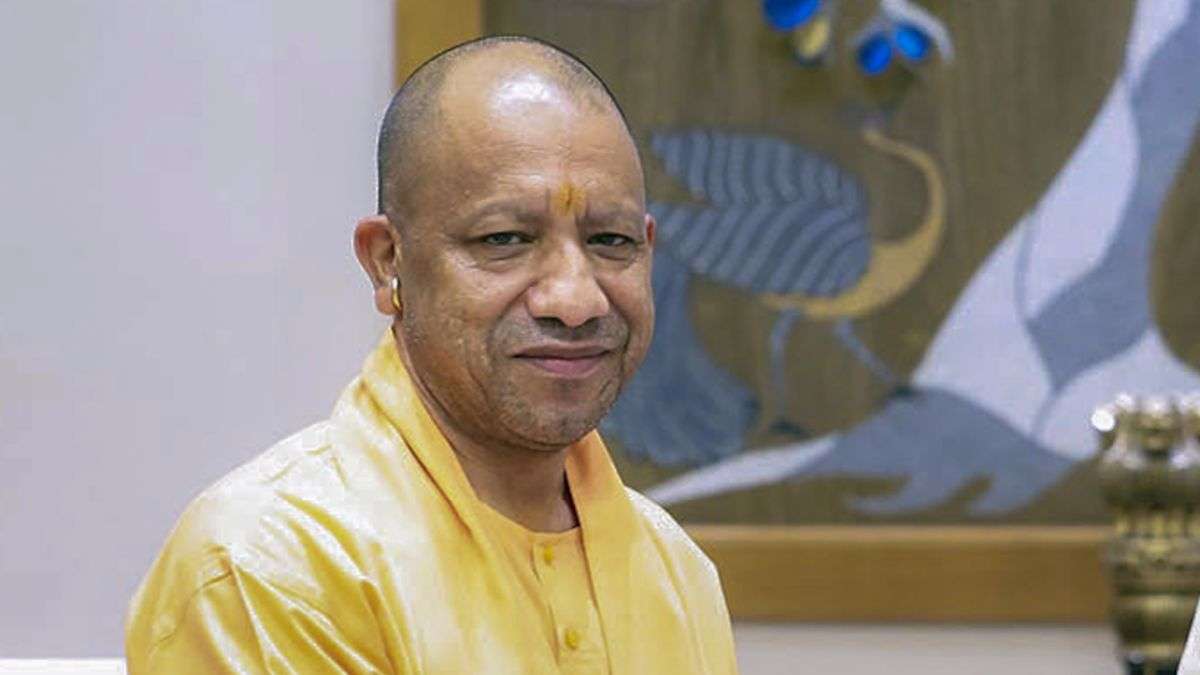 यूपी में रक्षाबंधन से पहले योगी सरकार ने बहनों को दिया तोहफा, 6 दिनों के लिए चलेंगी अतिरिक्त बसें