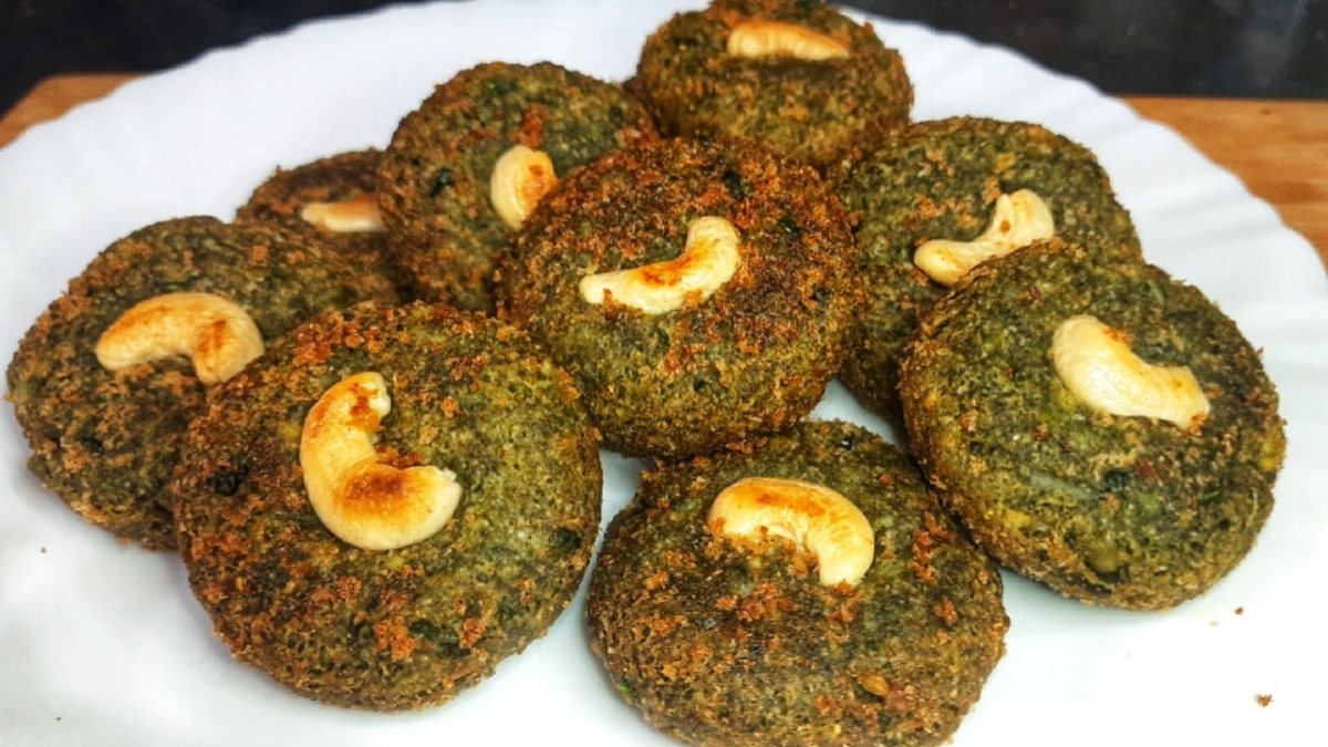 शाम की भूख के लिए झटपट बनाएं वेज हरा-भरा कबाब, स्वाद ऐसा कि बार-बार खाने का करेगा मन शाम की भूख के लिए झटपट बनाएं वेज हरा-भरा कबाब, स्वाद ऐसा कि बार-बार खाने का करेगा मन