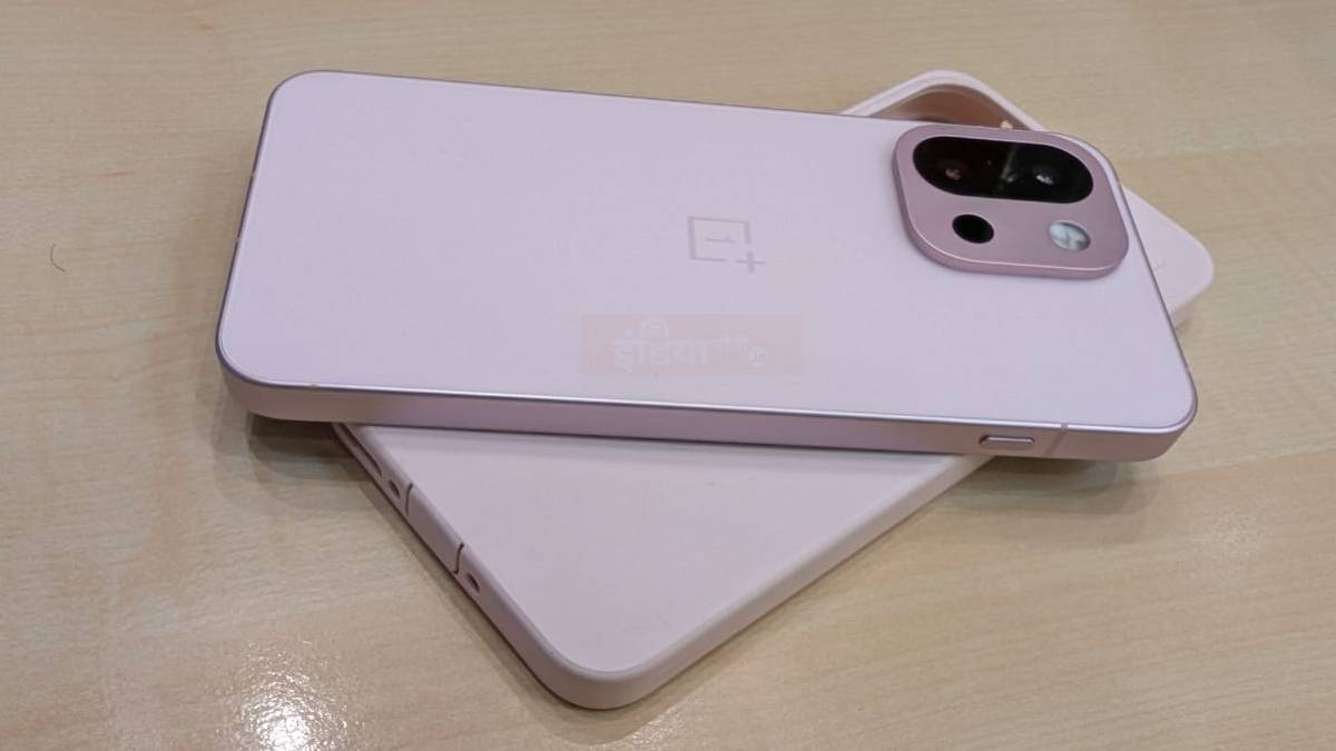 OnePlus ने भारत में लॉन्च किया 16GB रैम वाला कॉम्पैक्ट फ्लैगशिप फोन