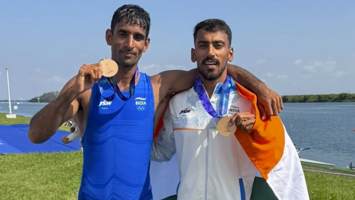 Asian Games 2026 Live Update: सतनाम-सलमान ने रोइंग में जीता कांस्य, रोशिबिना ने वुशू में सिल्वर मेडल किया अपने नाम सतनाम सिंह और सलमान...- India TV Hindi