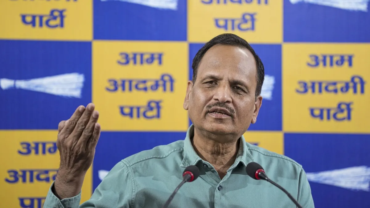 सत्येंद्र जैन को मिली जमानत, जल बोर्ड टेंडर घोटाले में हुई थी गिरफ्तारी - India TV Hindi