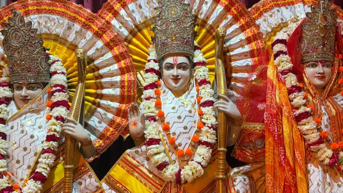विजयादशमी के दिन करें भगवान राम की आरती और चालीसा का पाठ, हर कार्य में मिलेगी सफलता और दूर होंगे सभी संकट भगवान राम की स्तुति और आरती- India TV Hindi