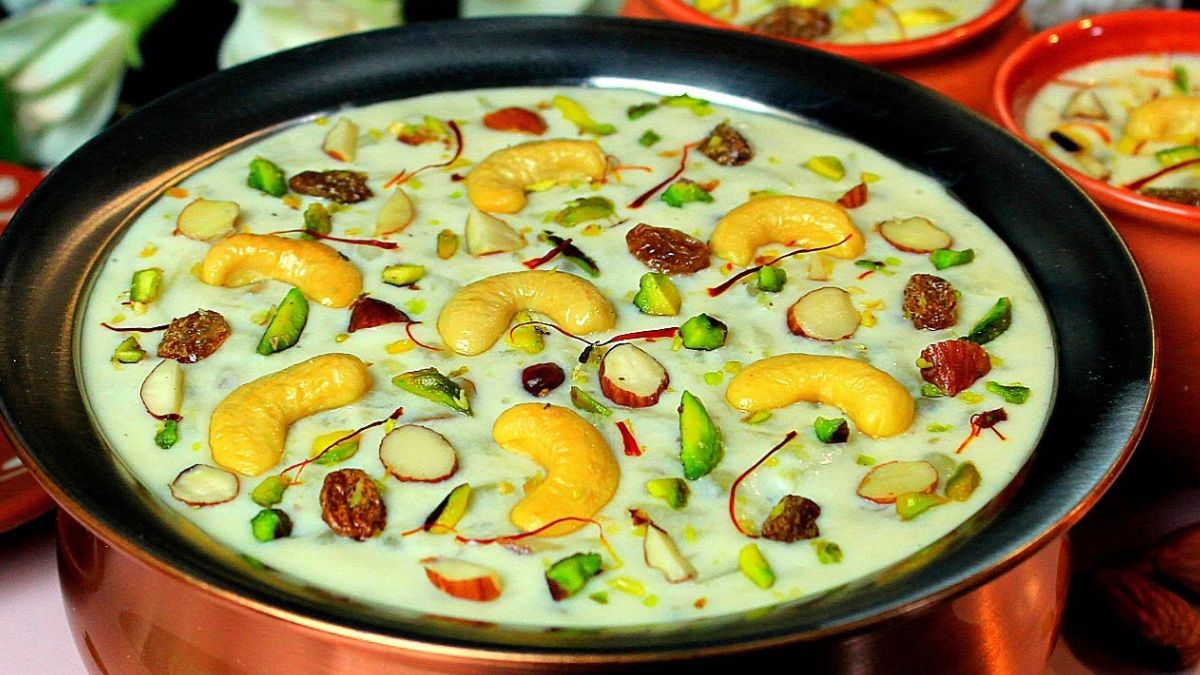 लौकी से बनाएं स्वादिष्ट खीर, बच्चे भी शौक से खाएंगे, जान लें रेसिपी लौकी से बनाएं स्वादिष्ट खीर, बच्चे भी शौक से खाएंगे, जान लें रेसिपी
