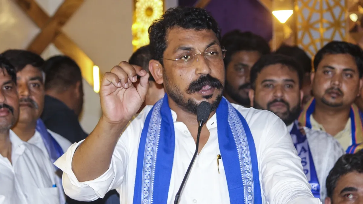 चंद्रशेखर आजाद की हुंकार, बोले- 'गठबंधन के रास्ते खुले, इस बार नहीं बंटने देंगे वोट' Chandrashekhar Azad Ravan- India TV Hindi