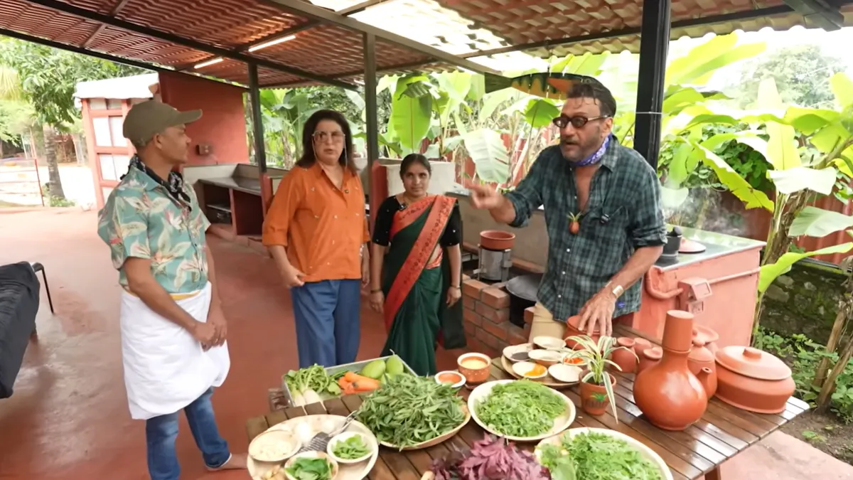 गाय-बत्तख, खरगोश, तालाब और 700 पेड़, पीसफुल पैराडाइज है जैकी श्रॉफ का ठिकाना, फार्महाउस में है हवा महल और टाइटैनिक पॉइंट farah khan jackie shroff- India TV Hindi