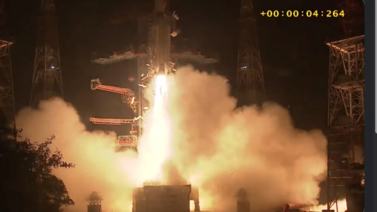 ISRO NVS-03 Launched: अमेरिका ने दिया था धोखा, इसरो ने 'NavIC' से दिया करारा जवाब, जानें खासियत इसरो का एनवीएस- 03 उपग्रह लॉन्च- India TV Hindi