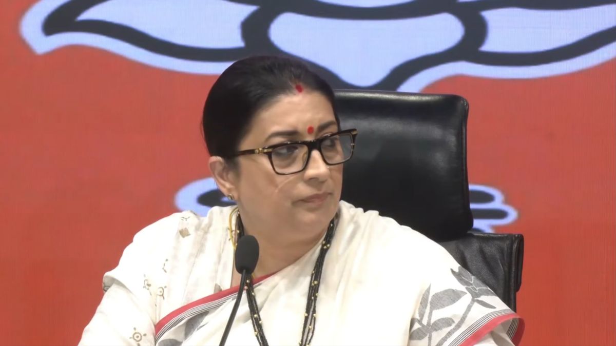 उपचुनाव में BJP की जीत पर स्मृति ईरानी ने की प्रेस कॉन्फ्रेंस, बोलीं- ‘भीड़तंत्र को लोकतंत्र ने दिया जवाब’