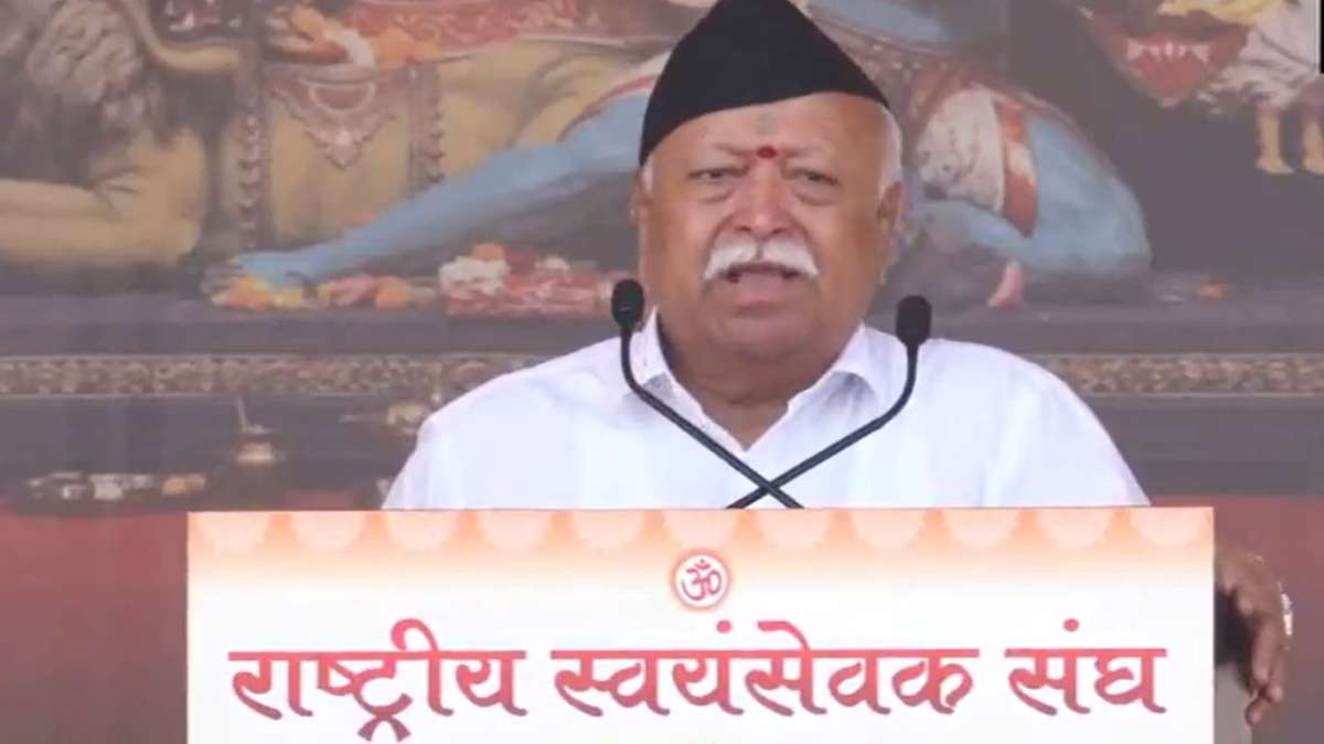 ‘स्वबोध भारत की एकता का आधार’, विजयादशमी समारोह में संघ प्रमुख मोहन भागवत का संबोधन