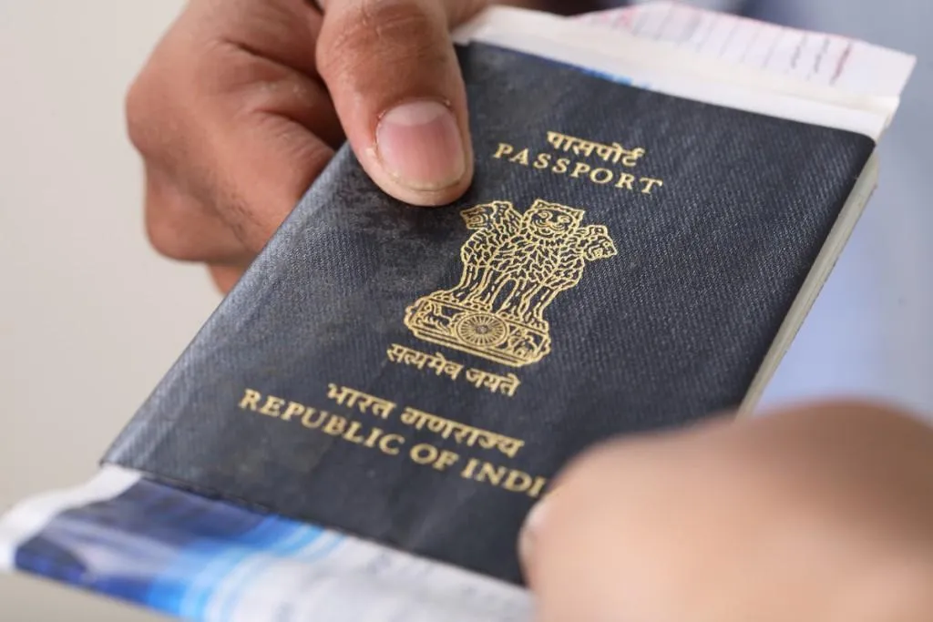 अब आसान हुआ पासपोर्ट बनवाना, जानिए क्‍या है तरीका- India TV Paisa