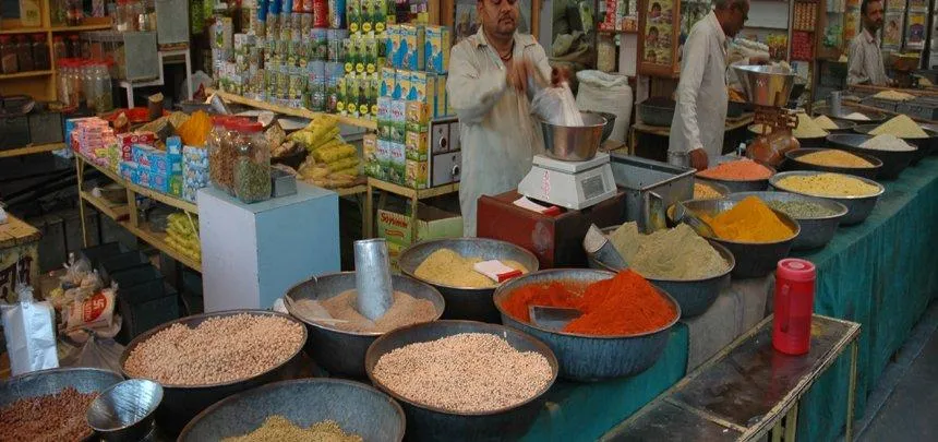 Retail Inflation: अक्टूबर में दाल, दूध, तेल और मसाले हुए महंगे, महंगाई दर 4.41 से बढ़कर हुई 5%- India TV Paisa