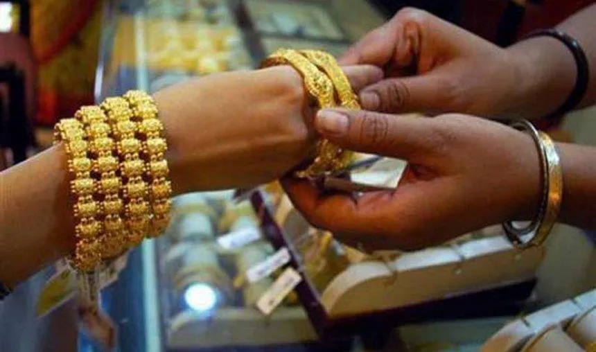 भारत में बढ़ी Gold की मांग, तीन महीने में लोगों ने खरीदा 268 टन सोना- India TV Paisa