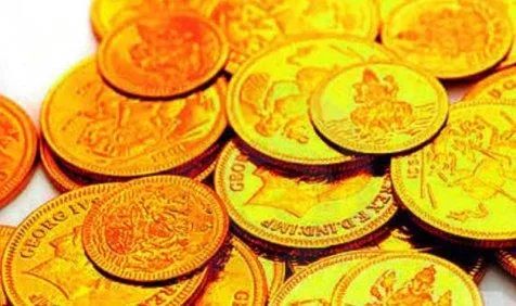 DhanterasShopping: ज्‍वैलरी का आकर्षण हुआ कम, धनतेरस पर लोगों ने खूब खरीदे सोने चांदी के सिक्‍के- India TV Paisa