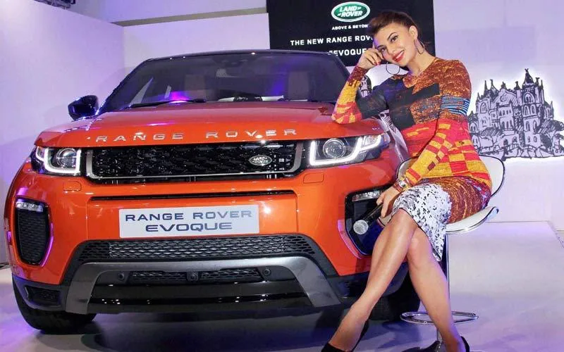 FaceLift: ये है Range Rover की नई Evoque, तस्‍वीरों में देखिए इस मेड इन इंडिया SUV में क्‍या है खास- India TV Paisa