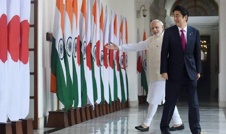 Abe in India: देश को मिलेगी पहली बुलेट ट्रेन, मारुति की होगी जापान में एंट्री- India TV Paisa