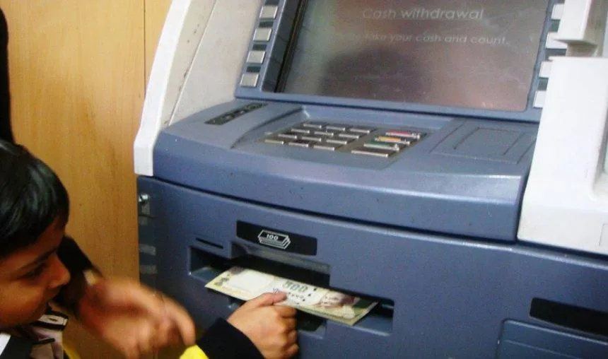बिना ATM कार्ड के कैसे निकाल सकते हैं पैसा, जानिए Step By Step प्रोसेस- India TV Paisa