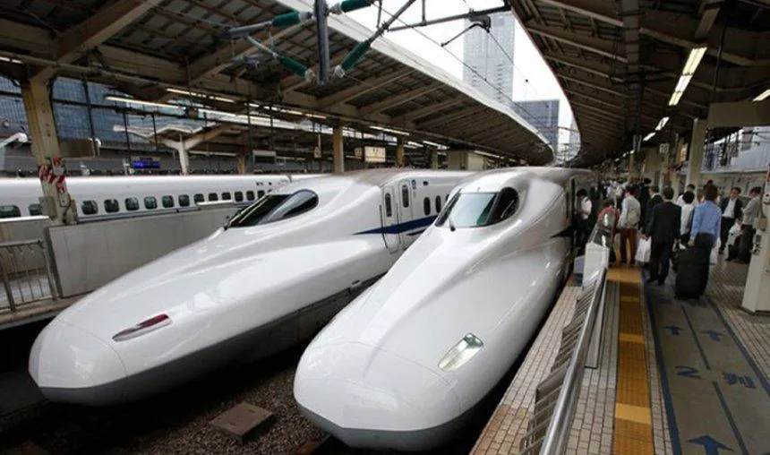Need for Speed: जमीन पर नहीं अब खंभों पर दौड़ेगी बुलेट ट्रेन, सिर्फ 2 घंटे में पहुंचेंगे मुंबई से अहमदाबाद- India TV Paisa