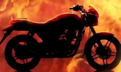 INS विक्रांत के लोहे से तैयार बाइक पेश करेगा बजाज, 1 फरवरी को दिखेगी V150 की पहली झलक- India TV Paisa