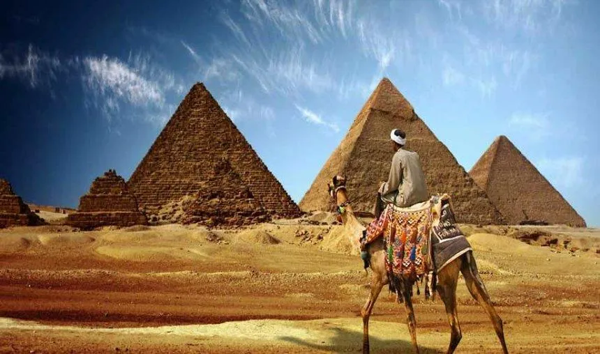 Around the World: 50 हजार रुपए में घूम सकते हैं दुनिया के ये 10 खूबसूरत देश- India TV Hindi