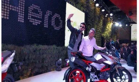 #AutoExpo2016: हीरो ने पेश किए 4 जबर्दस्‍त बाइक और स्‍कूटर, अब प्रीमियम बाइक्‍स पर होगा फोकस- India TV Paisa