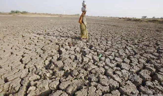 drought in maharashtra
- India TV Hindi
