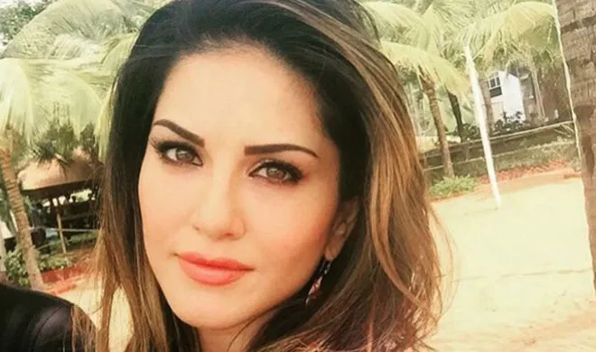 सनी लियोन- India TV Hindi