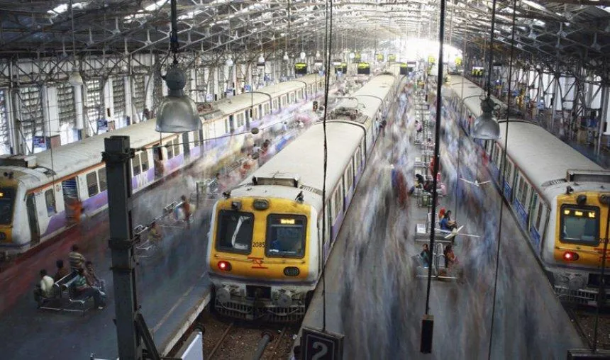 2020 तक पूरी तरह बदल जाएगी भारतीय रेल, इस साल सवा लाख करोड़ रुपए खर्च करेगी सरकार- India TV Paisa