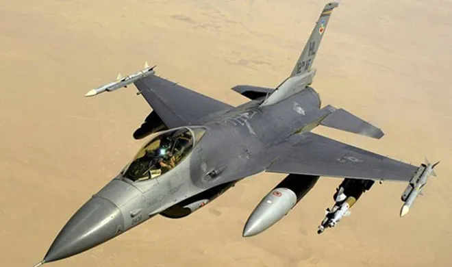 F-16 fighter Jet- India TV Hindi