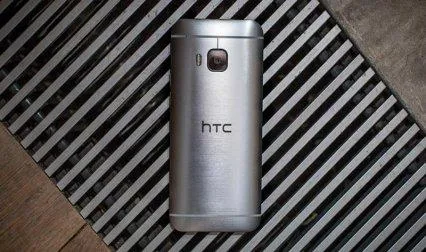 HTC ने लॉन्‍च किया नया स्‍मार्टफोन One M9 प्राइम, जानिए इस प्रीमियम फोन के सारे फीचर्स- India TV Paisa
