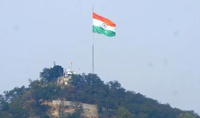 indias largest tricolour- India TV Hindi