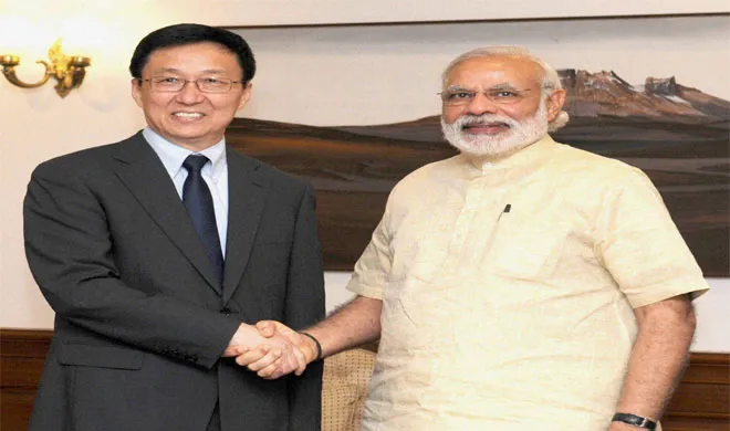 Prime Minister of India Narendra Modi with Chinese leader...- India TV Hindi