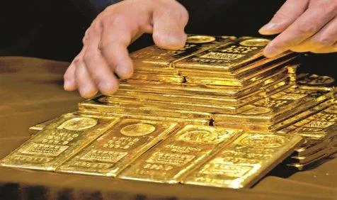 अप्रैल में 67.3% घटा सोने का आयात, ज्‍वैलर्स की लंबी हड़ताल से 19.6 टन आया देश में सोना- India TV Paisa